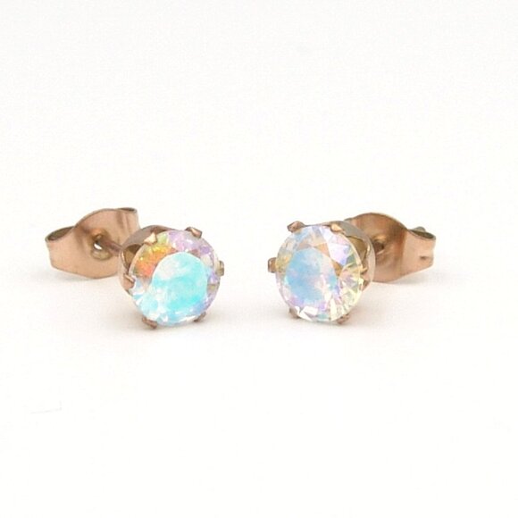 Rose Gold PVD Stud Earrings Aurora Borealis Surgical Steel 6mm Carded - Picture 1 of 3